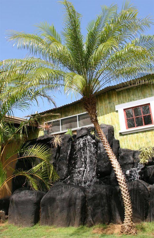 Nalu Kai Lodge Paia Hotel Exteriör bild